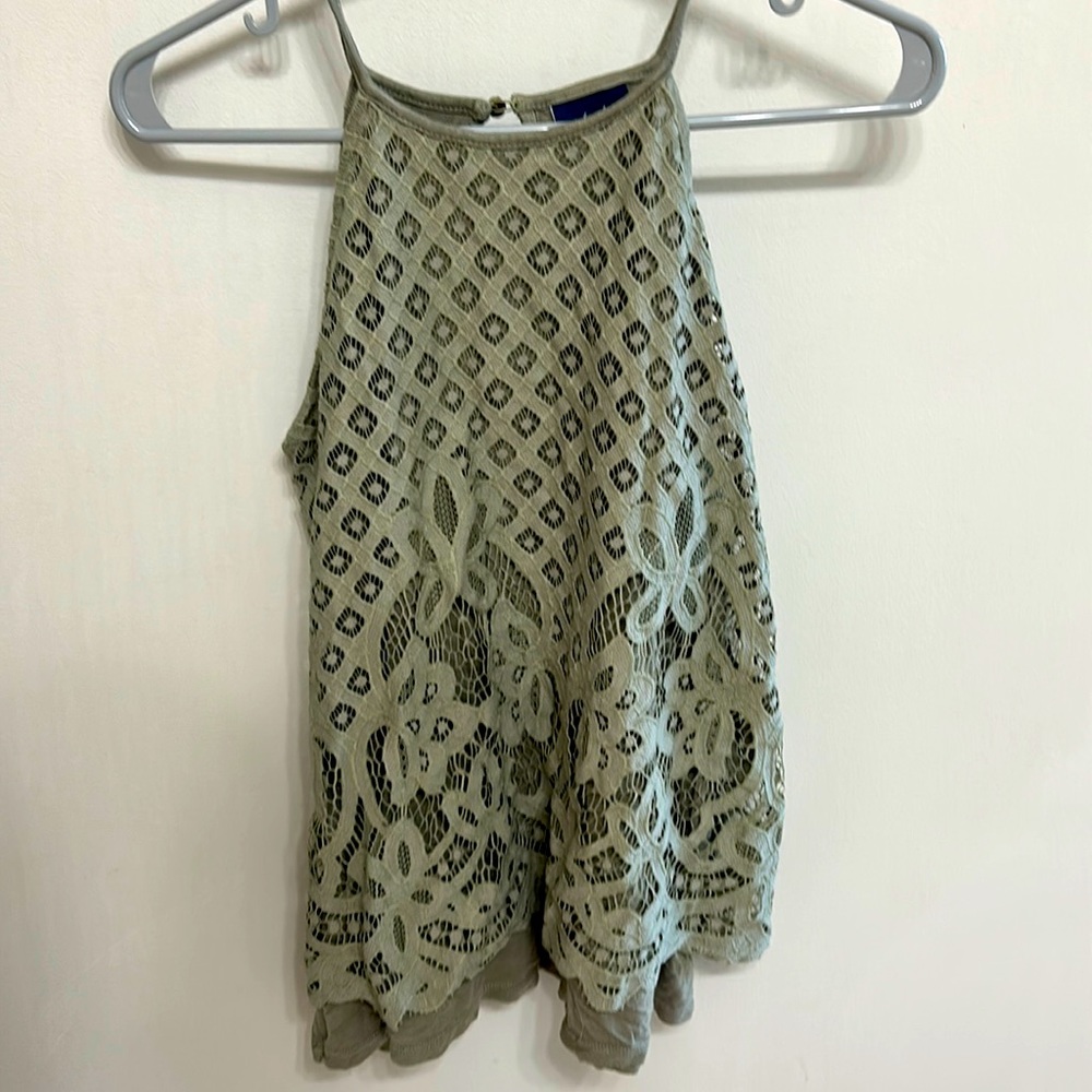 Crew/round neck sleeveless tank top with lace overlay, sage green size S